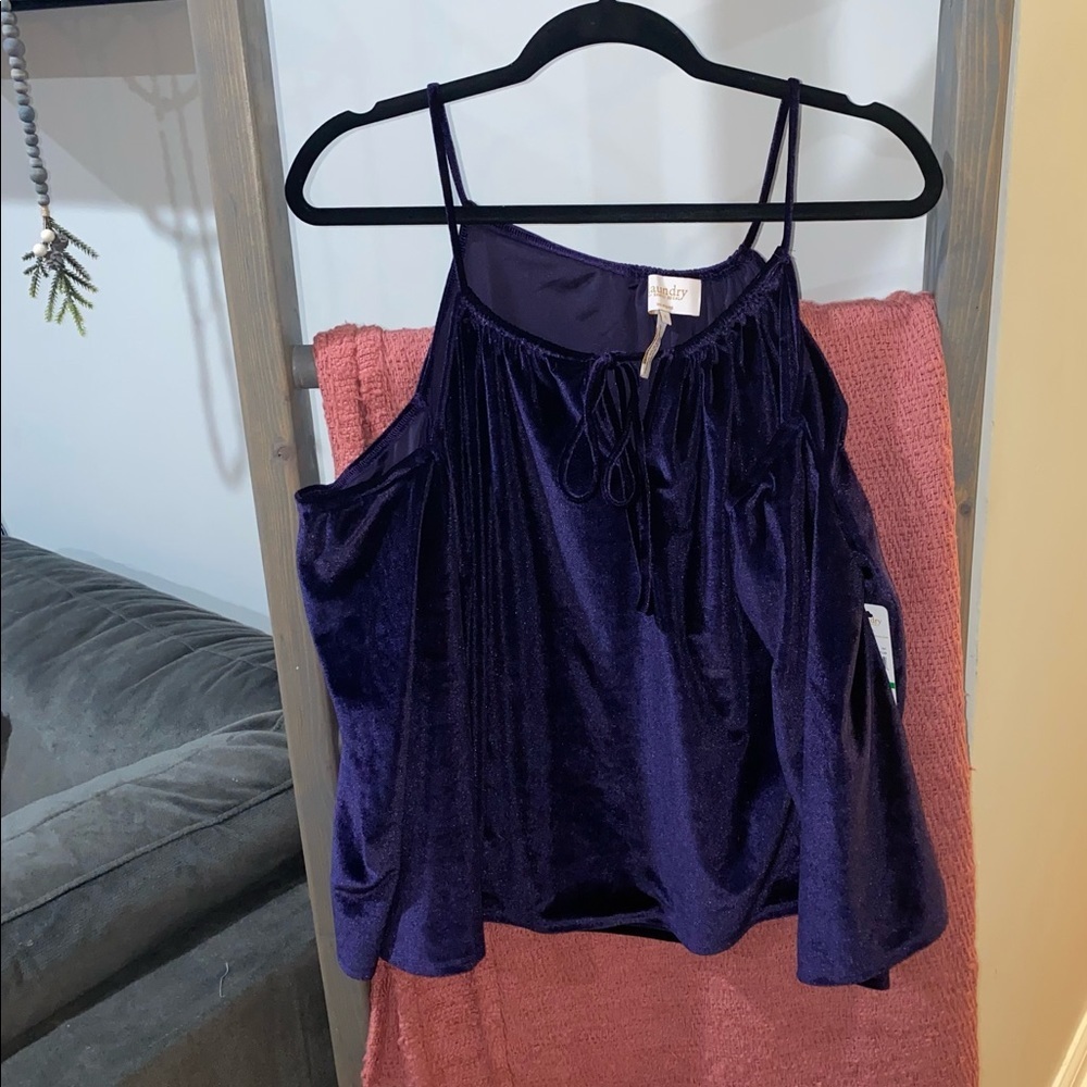 Laundry by Shelli Segal off the shoulder top size large